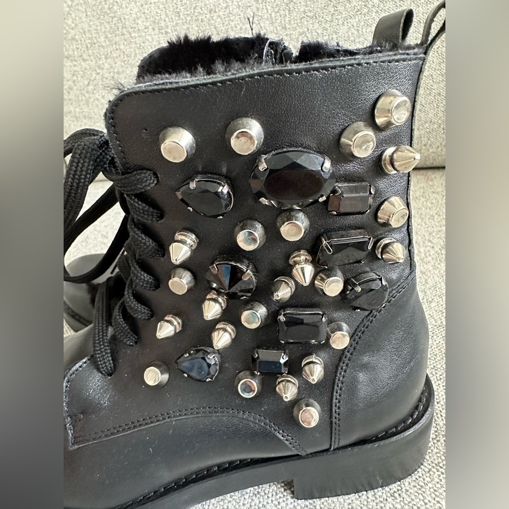 Winter boots - Picture 4 of 10